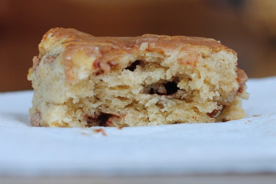 cinnamon roll scones
