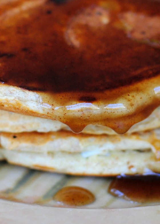 whole wheat blueberry oatmeal pancakes
